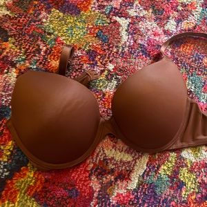 Pink/VS baby brown push-up bra